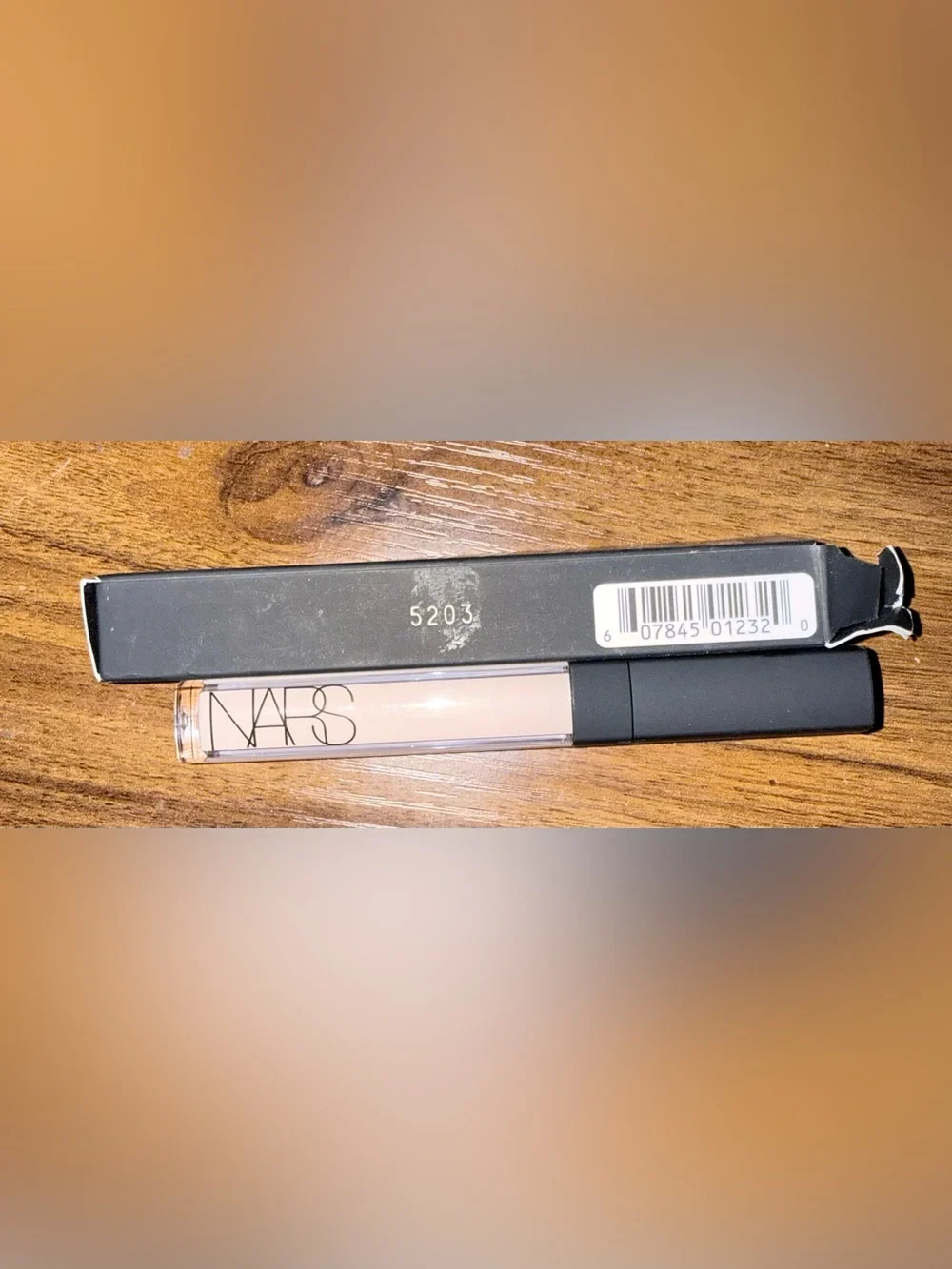 NARS Radiant Creamy Concealer- Color Vanilla